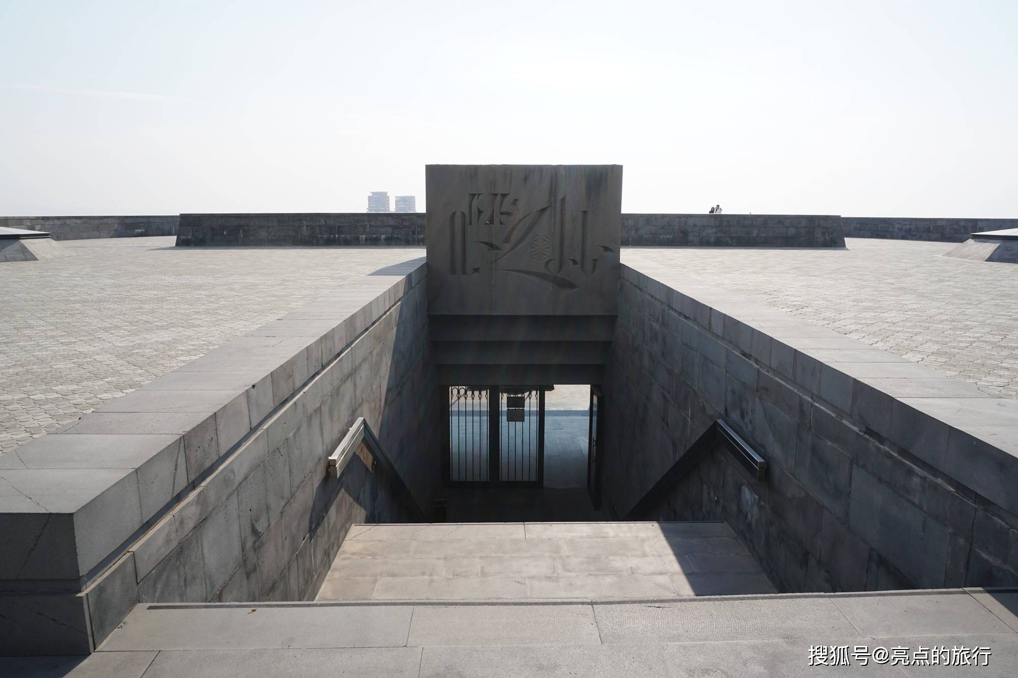 跟着丝绸之路去旅行高加索三国——亚美尼亚（亚美尼亚种族灭绝博物馆）