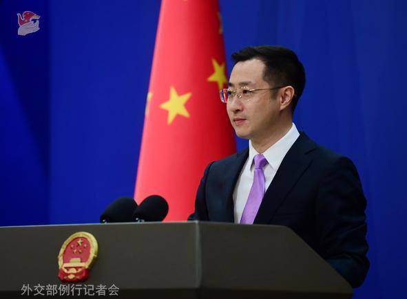 印尼领导人称有外国投资者不请自来“掠夺”印尼自然资源，有媒体解读称可能针对中国，中方：不符合事实，印尼多次表示欢迎中企赴印尼投资