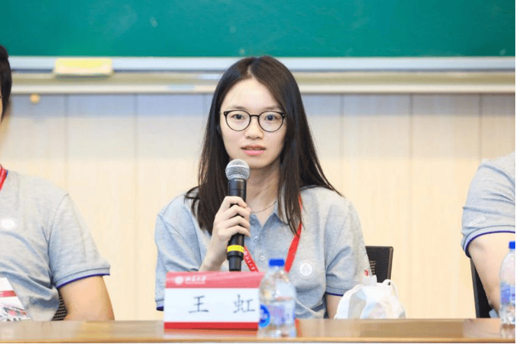 王虹获奖后感言：很幸运能够在合适的时间遇见合适的人，得到正确的引导