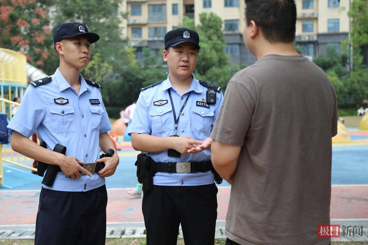 参警14天,他跳湖救人上了新闻,不敢发朋友圈,却坚定表示“以后遇到还会继续冲”